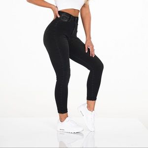 NVGTN Navishape Black Jeans